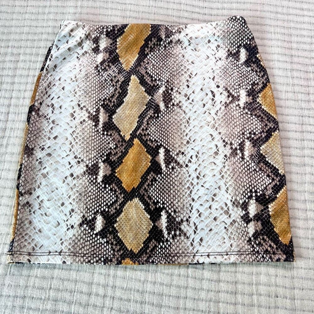 Blue Blush Womens‎ Multicolor Snake Print Pull On Mini Skirt Size Small